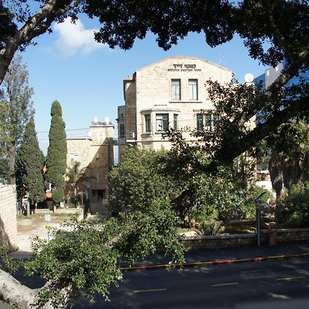 City Hall Hostel Haifa Eksteriør bilde