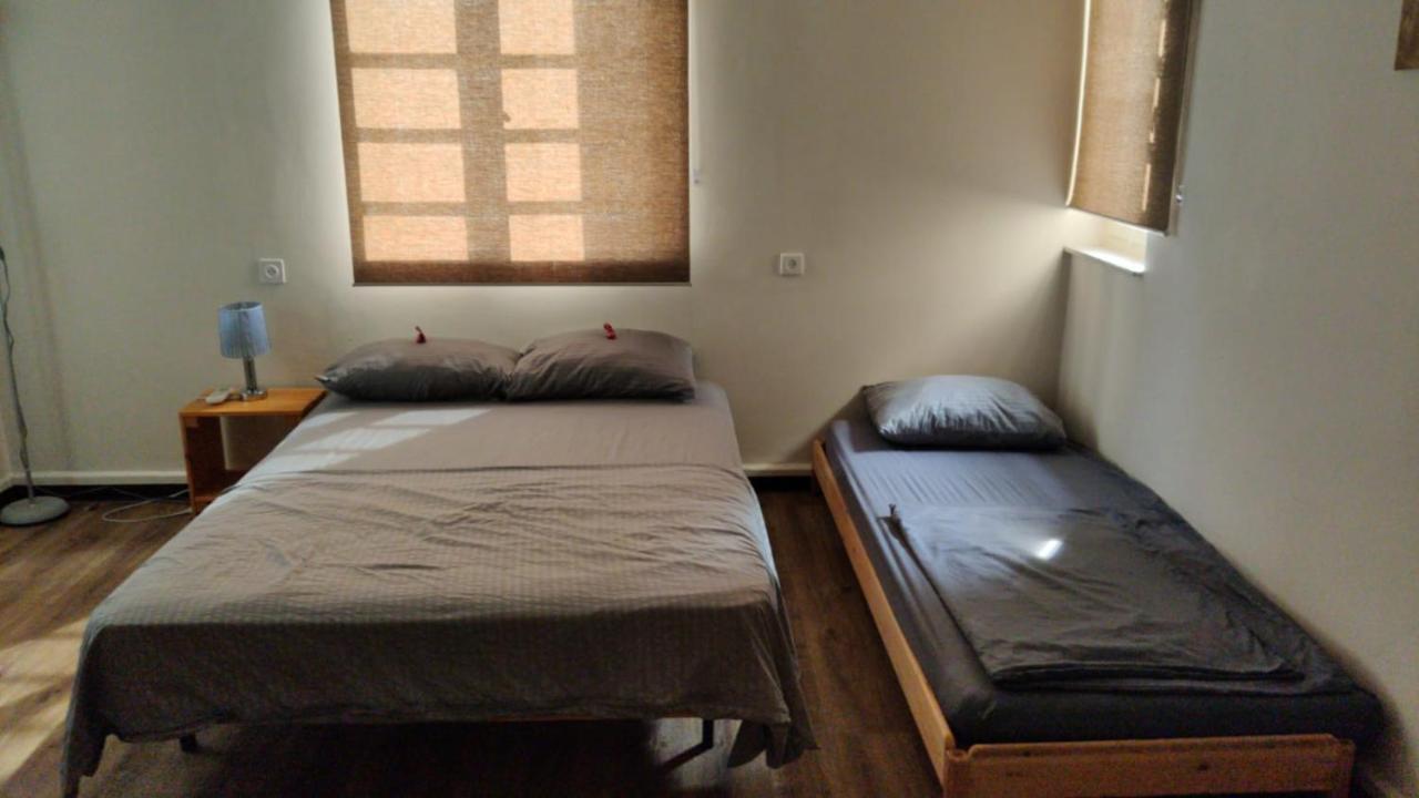 City Hall Hostel Haifa Eksteriør bilde